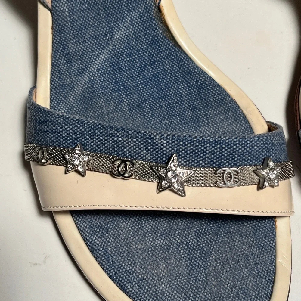 CHANEL Denim and Beige Star Sandals